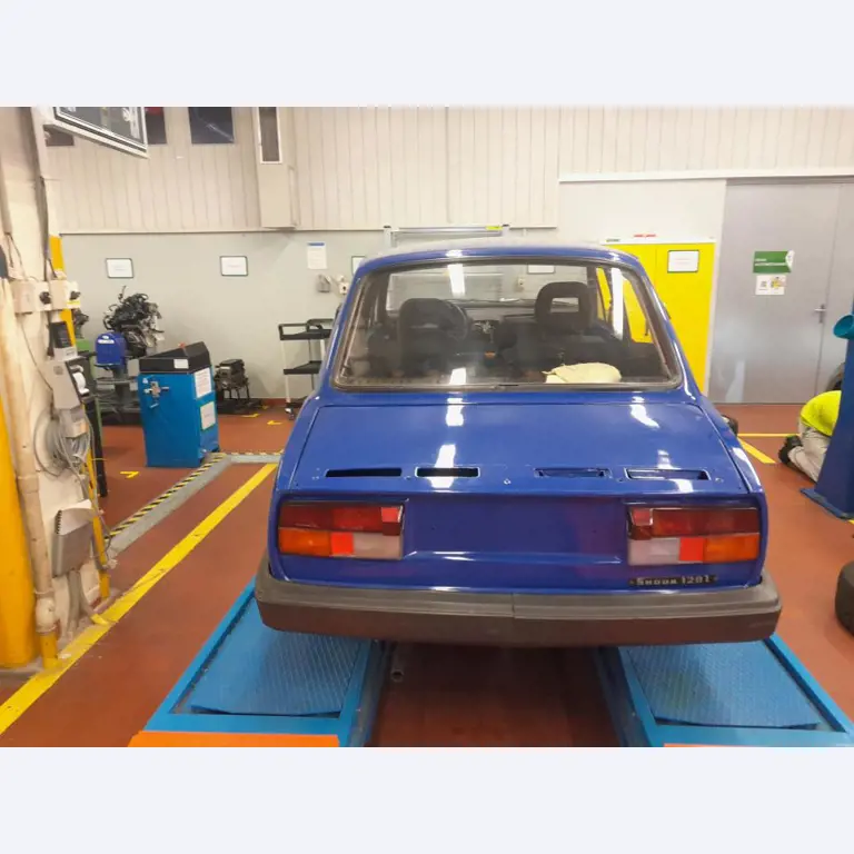 Peças sobressalentes e máquinas usadas da SKODA Auto, a.s.-3